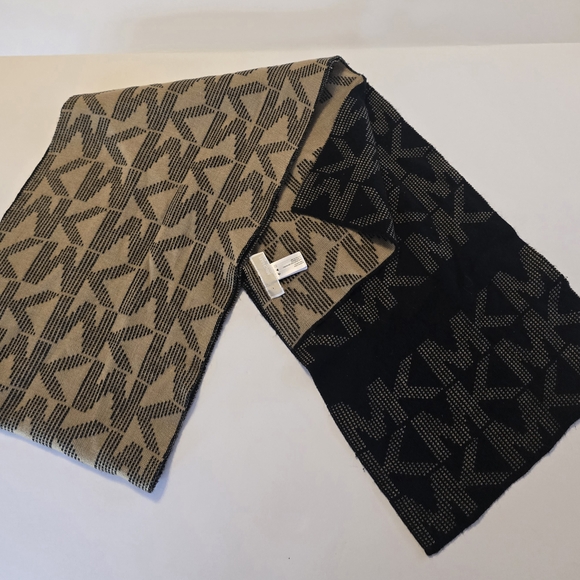 Michael Kors Accessories - Michael Kors Black and Tan Logo Scarf